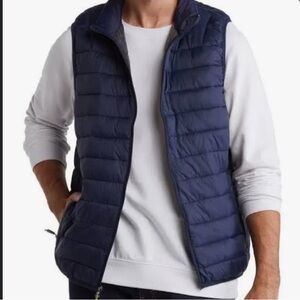 HAWKE & CO Quilted Packable Down Vest
In true blue